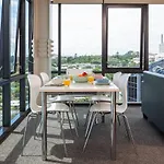 Campus Summer Stays - Wellesley Apartments